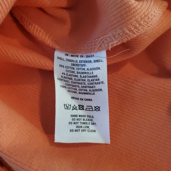 Anthroplogy Ruffled sleeve Top - Picture 6 of 9